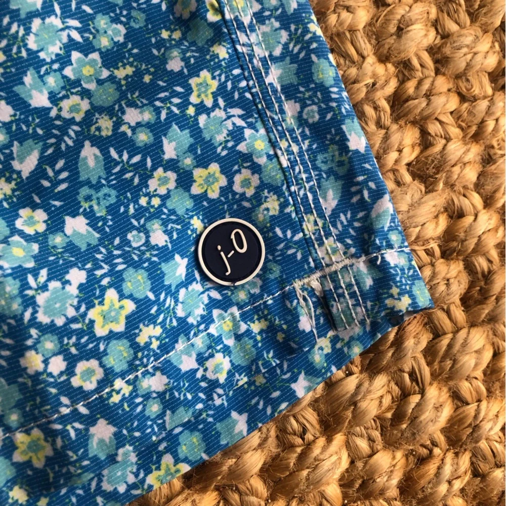 New: Johnnie O Tyndal Swim Trunks. Size 12
